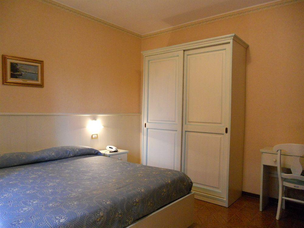 Albergo Ristorante Scanapa Castione della Presolana Exteriör bild
